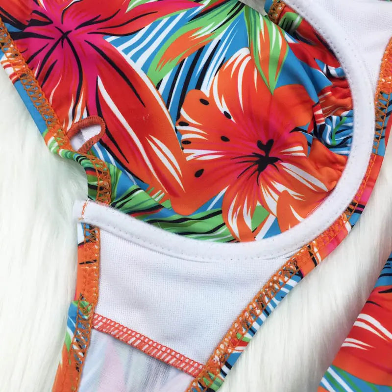 "Sunbury" Large Size Swimsuit